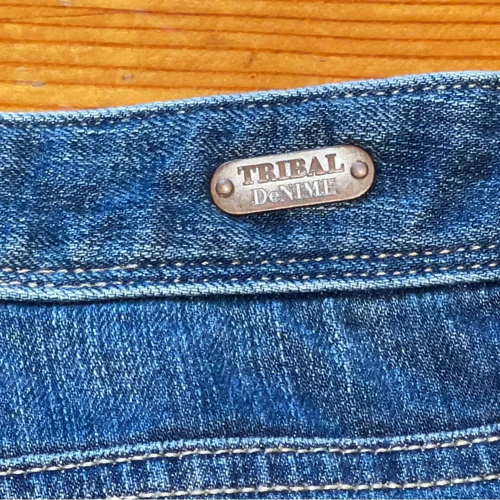Women’s Tribal Denim Jeans Mid Waist Curvy Fit Boot Leg Size 28/6 - Picture 7 of 10